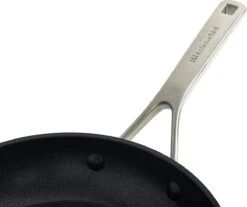 KitchenAid Hard Geanodiseerd Aluminium Wok ø30cm - Zwart - Inductie - Anti-aanbak 11 KitchenAid Hard Geanodiseerd Aluminium Wok ø30cm - Zwart - Inductie - Anti-aanbak -Keuken Benodigdheden Winkel 1200x1006 2