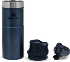 Stanley Trigger-Action Travel Mug 0.47L - Thermosfles - Nightfall 19 Stanley Trigger-Action Travel Mug 0.47L - Thermosfles - Nightfall -Keuken Benodigdheden Winkel 1200x1061 3