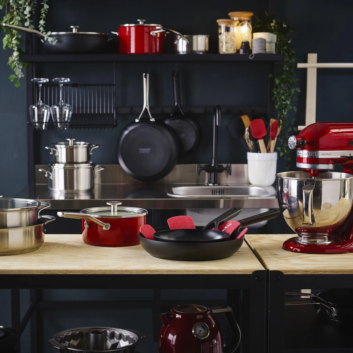 KitchenAid Stainless Steel Hapjespan Met Glazen Deksel ø28cm - RVS - Inductie - Anti-aanbak 8 KitchenAid Stainless Steel Hapjespan Met Glazen Deksel ø28cm - RVS - Inductie - Anti-aanbak - Afbeelding 6