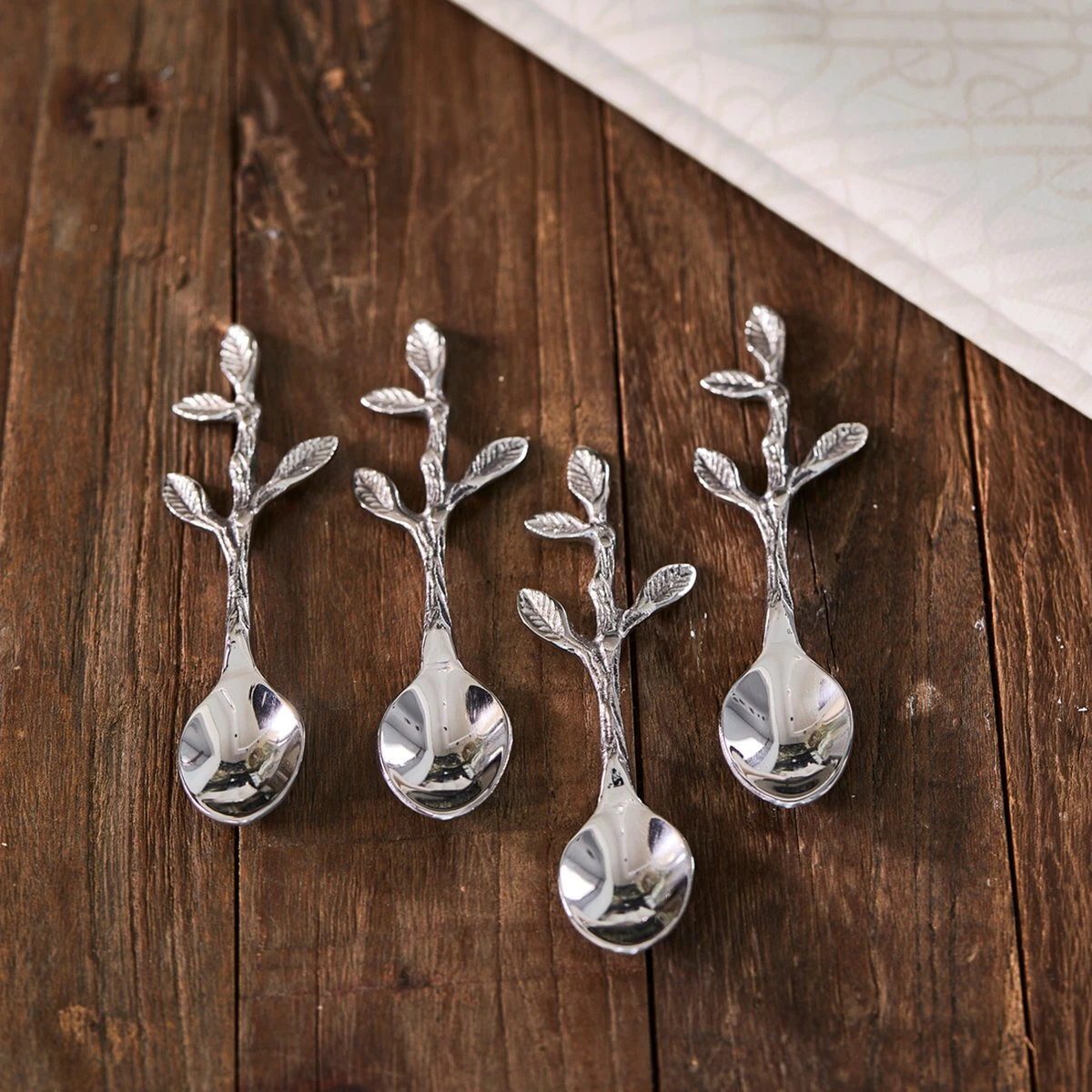 Riviera Maison Thee Lepels - Lovely Leaf Spoon - Zilver - Set 4 Stuks 4 Riviera Maison Thee Lepels - Lovely Leaf Spoon - Zilver - Set 4 Stuks - Afbeelding 2