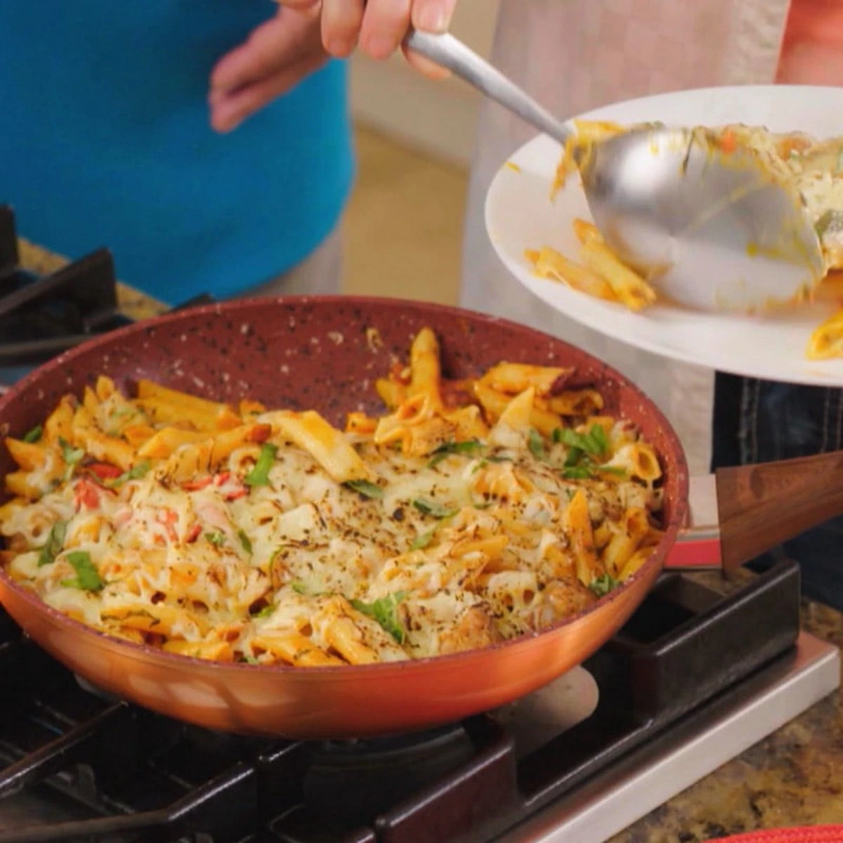 Livington Copper & Stone Pan - 24cm Koekenpan- Anti-aanbaklaag En Krasbestendig - Graniet Look - Binnenste Steenlaag Voor Perfecte Warmteverdeling - Geschikt Voor Ceran, Gas, Elektrisch, Inductie 15 Livington Copper & Stone Pan - 24cm Koekenpan- Anti-aanbaklaag En Krasbestendig - Graniet Look - Binnenste Steenlaag Voor Perfecte Warmteverdeling - Geschikt Voor Ceran, Gas, Elektrisch, Inductie - Afbeelding 13