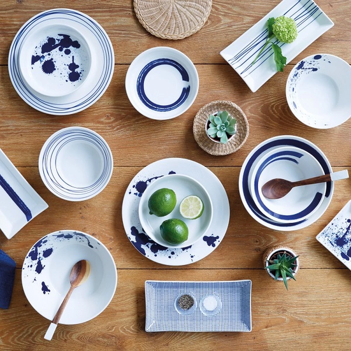 Royal Doulton Pacific - Schaaltjes Voor Snacks - Kommen - Porselein - Wit / Blauw - ⌀ 11 Cm - 6 Stuks 7 Royal Doulton Pacific - Schaaltjes Voor Snacks - Kommen - Porselein - Wit / Blauw - ⌀ 11 Cm - 6 Stuks - Afbeelding 5