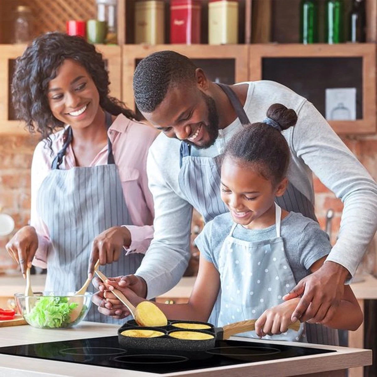 Professionele Koekenpan - Inductie - Voor Eieren / Pannekoeken / Hamburgers - Bakpan - Pan Voor 4 Eieren - Crepe Maker - Pannenkoekenmaker - Braadpan - Anti Aanbaklaag 8 Professionele Koekenpan - Inductie - Voor Eieren / Pannekoeken / Hamburgers - Bakpan - Pan Voor 4 Eieren - Crepe Maker - Pannenkoekenmaker - Braadpan - Anti Aanbaklaag - Afbeelding 6
