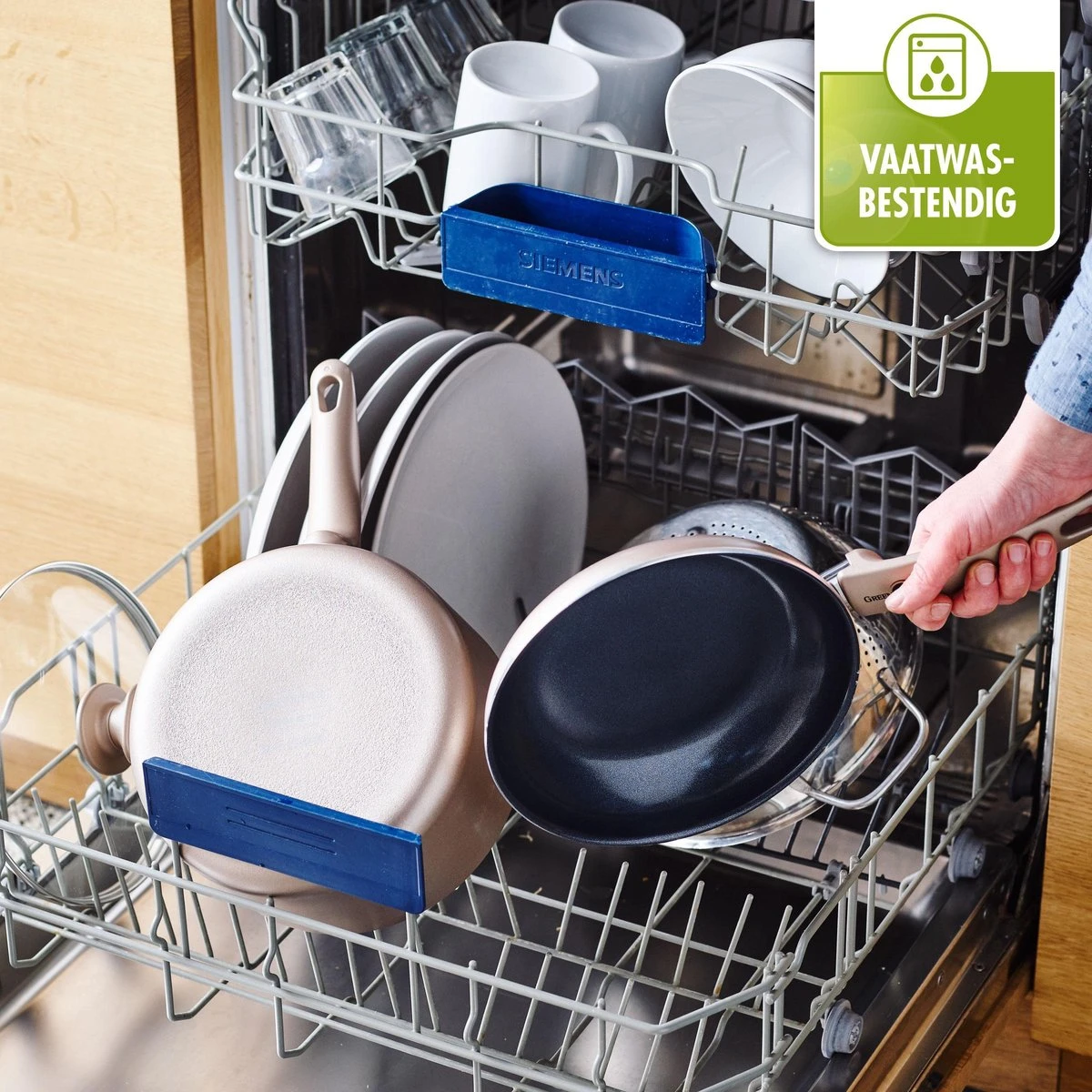 GreenPan Cambridge Koekenpan 20cm - Brons - Inductie - PFAS-vrij 15 GreenPan Cambridge Koekenpan 20cm - Brons - Inductie - PFAS-vrij - Afbeelding 13