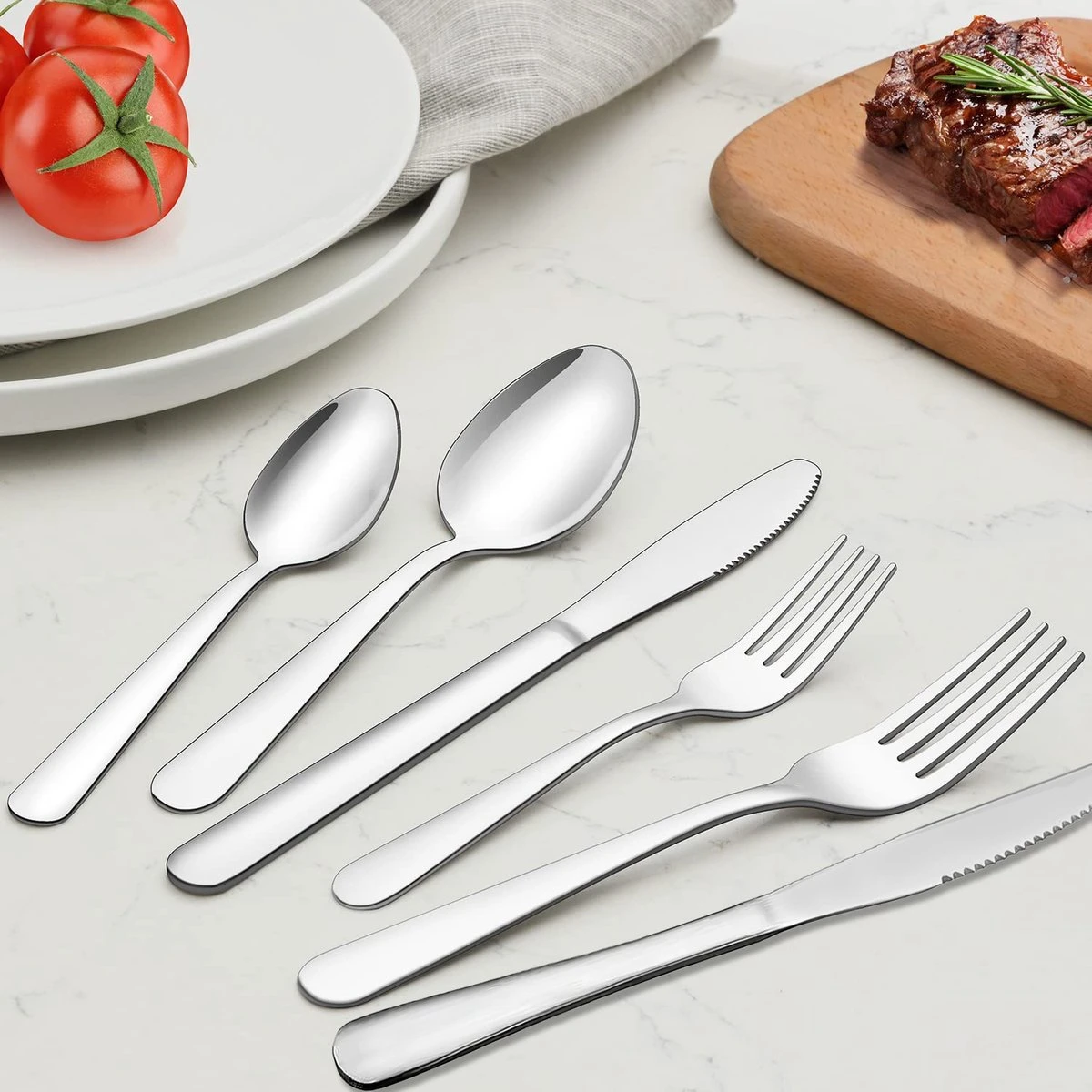 Perow 8 Persoons Bestekset - 48 Delig - 18/10 Edelstaal - Lepels, Messen, Vorken & Steakmessen - Vaatwasser Bestendig - Zilver 6 Perow 8 Persoons Bestekset - 48 Delig - 18/10 Edelstaal - Lepels, Messen, Vorken & Steakmessen - Vaatwasser Bestendig - Zilver - Afbeelding 4