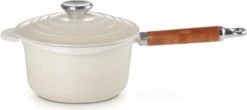 Le Creuset Steelpan - Met Deksel - Tradition - Meringue - ø 18 Cm / 1.8 Liter -Keuken Benodigdheden Winkel 1200x535