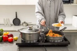 Swiss Pro+ | Set 14 Delige Pannenset | Inductie - Pannensets - Glazen Deksel - Met Afneembare Handgreep - Marmeren Interieur -PFAS-vrij | Grey / Silver 16 Swiss Pro+ | Set 14 Delige Pannenset | Inductie - Pannensets - Glazen Deksel - Met Afneembare Handgreep - Marmeren Interieur -PFAS-vrij | Grey / Silver -Keuken Benodigdheden Winkel 1200x799 45