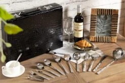 Swiss Home | Bestekset - 12 Persoons - 72-delig - Luxe Opbergkoffer - 18/10 | Limited Edition Set + Luxe Koffer 19 Swiss Home | Bestekset - 12 Persoons - 72-delig - Luxe Opbergkoffer - 18/10 | Limited Edition Set + Luxe Koffer -Keuken Benodigdheden Winkel 1200x799 9