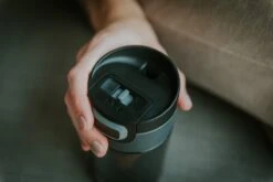 Kambukka Etna Thermosbeker 300 Ml - Makkelijk Reinigen - Lekvrije Koffiebeker - Pitch Black 23 Kambukka Etna Thermosbeker 300 Ml - Makkelijk Reinigen - Lekvrije Koffiebeker - Pitch Black -Keuken Benodigdheden Winkel 1200x800 255