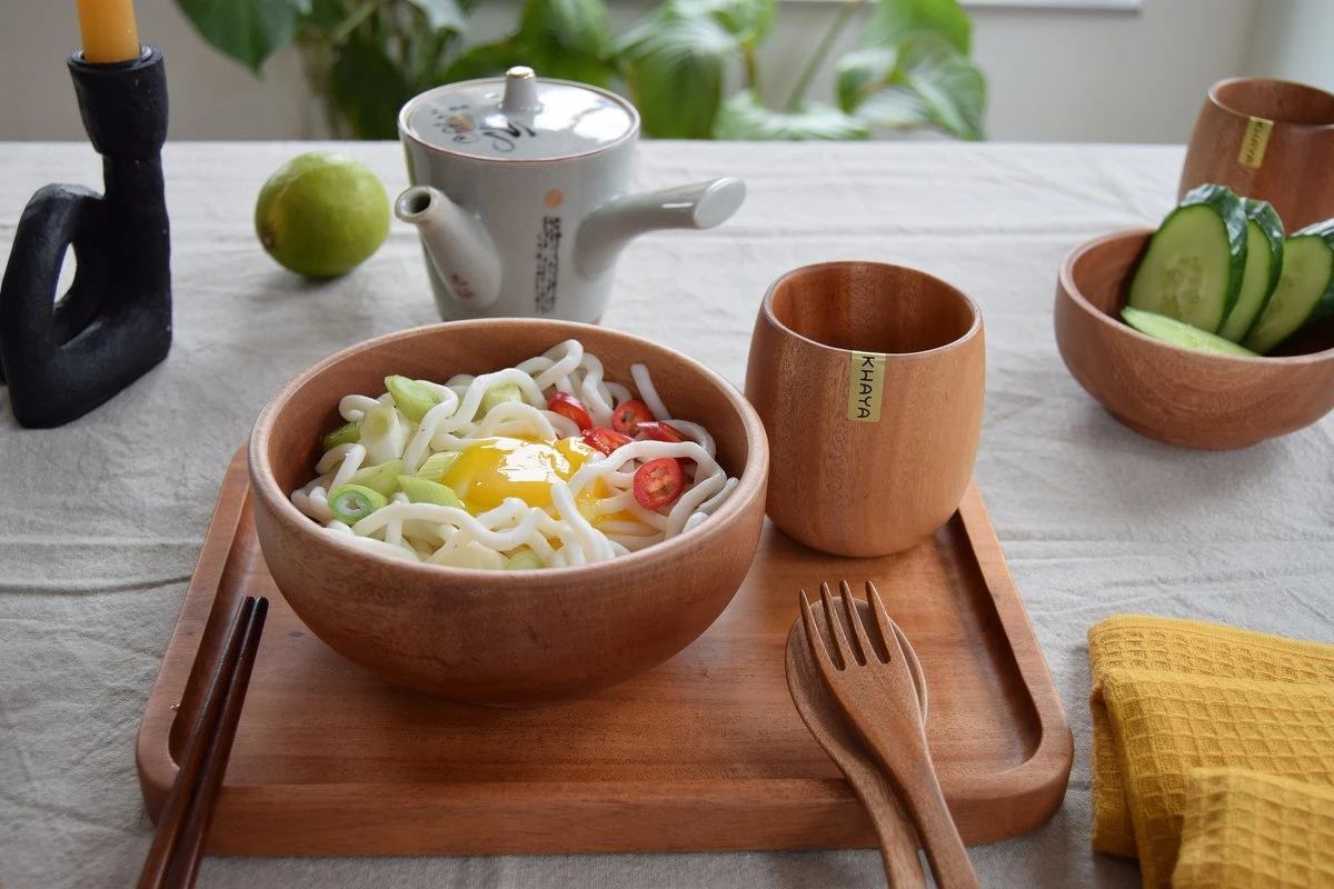 Khaya - Houten Kom Ø15 Cm - Voor Ontbijt, Soep & Matcha Thee - Duurzaam - Vegan 6 Khaya - Houten Kom Ø15 Cm - Voor Ontbijt, Soep & Matcha Thee - Duurzaam - Vegan - Afbeelding 4