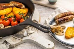 Nuovva Cast Iron Skillet / Gietijzeren Pan - 32cm -Keuken Benodigdheden Winkel 1200x800 98