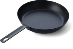 BK Solid Steel Koekenpan Ø 26 Cm - Plaatstaal - Inductie - BBQ -Keuken Benodigdheden Winkel 1200x810 2