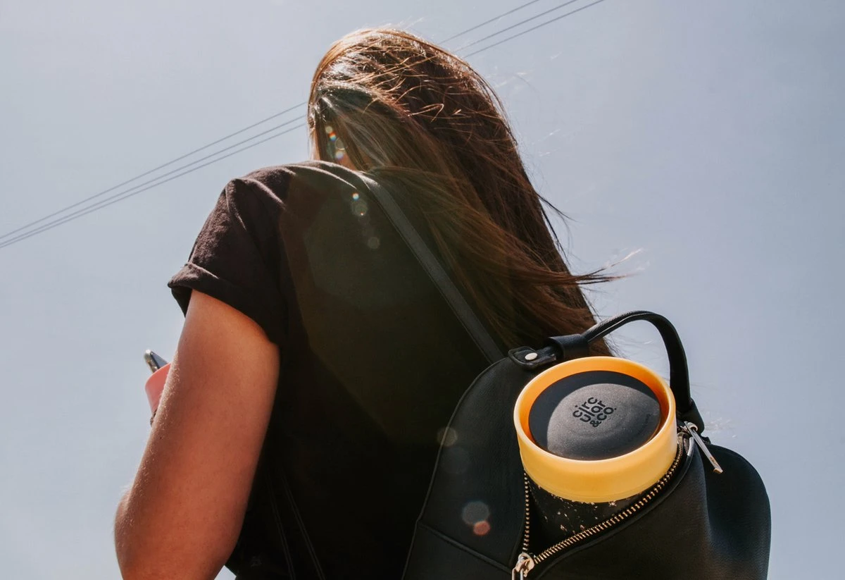 Circular&Co. Herbruikbare To Go Koffiebeker (rCUP) Zwart/zwart 8oz/227ml 8 Circular&Co. Herbruikbare To Go Koffiebeker (rCUP) Zwart/zwart 8oz/227ml - Afbeelding 6