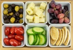 Krumble Borrelplank Met 6 Schaaltjes - Borrelplank - Tapasschaal - Serveerschaal Met Vakjes - Snackschaal - Snack- & Tappasschalen - Serveerplanken- Serveerschalen - Hout En Keramiek - 6 Delig Schaaltjes - Wit En Bruin 8 Krumble Borrelplank Met 6 Schaaltjes - Borrelplank - Tapasschaal - Serveerschaal Met Vakjes - Snackschaal - Snack- & Tappasschalen - Serveerplanken- Serveerschalen - Hout En Keramiek - 6 Delig Schaaltjes - Wit En Bruin -Keuken Benodigdheden Winkel 1200x826 13