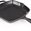 Le Creuset Gietijzeren Vierkante Grillpan - 26cm - Mat Zwart 1 Le Creuset Gietijzeren Vierkante Grillpan - 26cm - Mat Zwart -Keuken Benodigdheden Winkel 1200x827 6