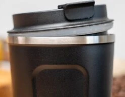 JOR Products® Thermobeker - Koffiezetapparaat - Koffiebonen - Thee - Koffiemachine - Thermoskan - Espressomachine - Reizen - Camping - Koffiefilterhouder -Keuken Benodigdheden Winkel 1200x935 4