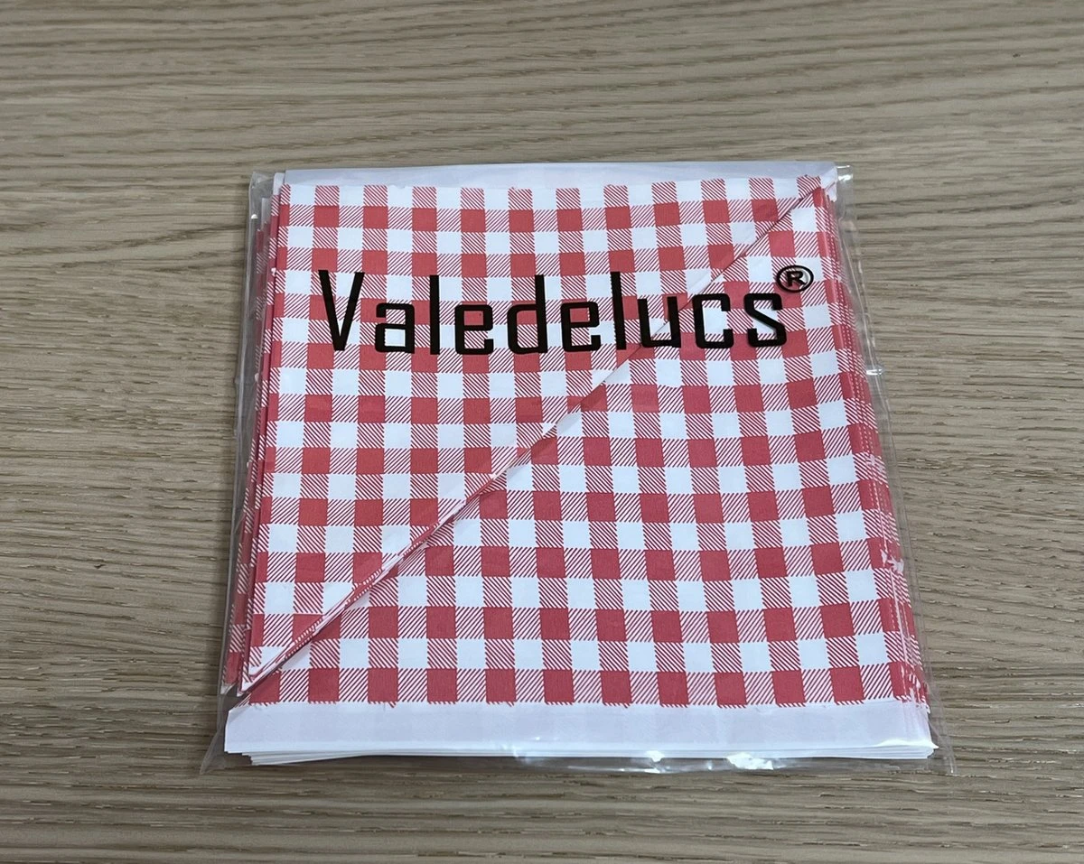 Papieren Frietzak - 30 Stuks - Kleine Patat Maat K14 - Boerenbont - Rode Ruitjes - Puntzak - Patatzak - Traktaties 8 Papieren Frietzak - 30 Stuks - Kleine Patat Maat K14 - Boerenbont - Rode Ruitjes - Puntzak - Patatzak - Traktaties - Afbeelding 6