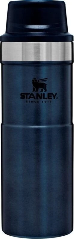 Stanley Trigger-Action Travel Mug 0.47L - Thermosfles - Nightfall 22 Stanley Trigger-Action Travel Mug 0.47L - Thermosfles - Nightfall -Keuken Benodigdheden Winkel 372x1200 1