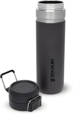 Stanley The Quick Flip Water Bottle 0,70L - Thermosfles - Charcoal -Keuken Benodigdheden Winkel 772x1200 2