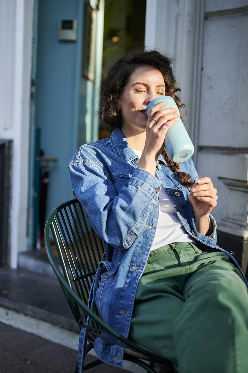 Mepal Isoleerbeker Ellipse 375 Ml – Houdt Je Drankje 4 Uur Warm En 8 Uur Koud – Rose Gold – Koffiebeker To Go – Lekdicht – Thermosbeker 5 Mepal Isoleerbeker Ellipse 375 Ml – Houdt Je Drankje 4 Uur Warm En 8 Uur Koud – Rose Gold – Koffiebeker To Go – Lekdicht – Thermosbeker - Afbeelding 3