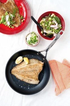 Le Creuset Koekenpan Les Forgées TNS - ø 22 Cm - Standaard Anti-aanbaklaag 14 Le Creuset Koekenpan Les Forgées TNS - ø 22 Cm - Standaard Anti-aanbaklaag -Keuken Benodigdheden Winkel 799x1200 11