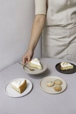 Leeff Gebaksbordjes Set Van 4 - Servies - Keramiek - Ø 15,5 Centimeter 9 Leeff Gebaksbordjes Set Van 4 - Servies - Keramiek - Ø 15,5 Centimeter -Keuken Benodigdheden Winkel 800x1200 63