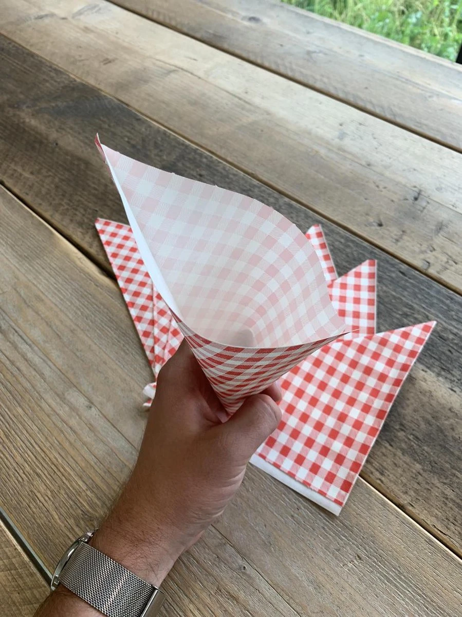 Papieren Frietzak | 50 Stuks | Patatzak | Rode Print | Frietzakken | Puntzakken | Frietzakjes 4 Papieren Frietzak | 50 Stuks | Patatzak | Rode Print | Frietzakken | Puntzakken | Frietzakjes - Afbeelding 2