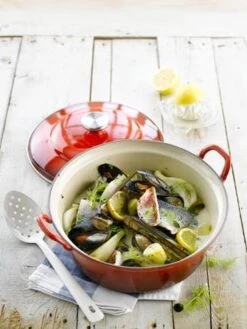 Le Creuset Braadpan Faitout Tradition Kersenrood - ø 24 Cm / 3 Liter 16 Le Creuset Braadpan Faitout Tradition Kersenrood - ø 24 Cm / 3 Liter -Keuken Benodigdheden Winkel 901x1200 1